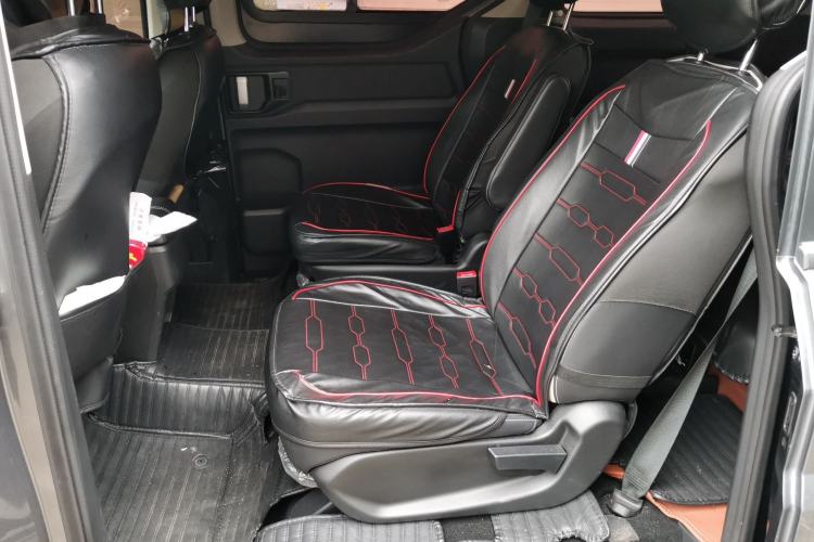 Used Wuling Zhengcheng 2021 1.5T Manual Luxury Version Left Rear Seat
