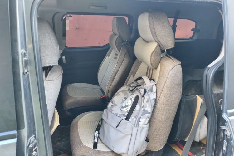 Used Wuling Zhengcheng 2021 1.5T Manual Luxury Version Left Rear Seat