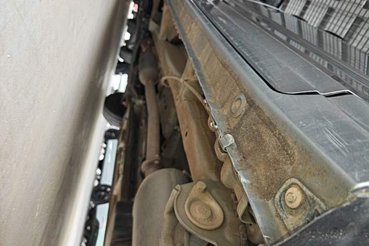 Used Wuling Zhengcheng 2021 1.5T Manual Comfort Version Left Side Sill