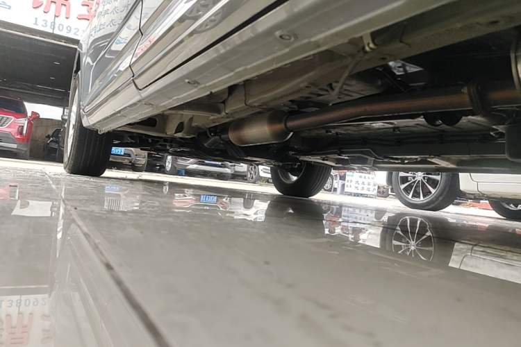 Used Wuling Zhengcheng 2021 1.5T Manual Luxury Version Left Side Sill