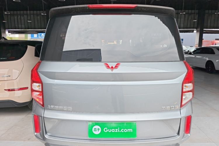 Used Wuling Zhengcheng 2021 1.5T Manual Comfort Version Rear