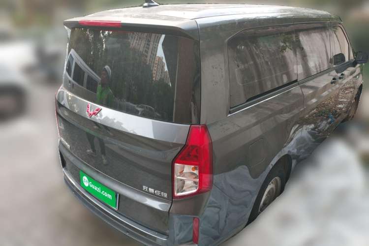 Used Wuling Zhengcheng 2021 1.5T Manual Comfort Version Rear Right 45 Deg