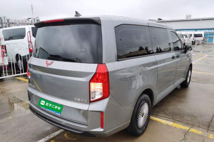 Used Wuling Zhengcheng 2021 1.5T Manual Comfort Version Rear Right 45 Deg
