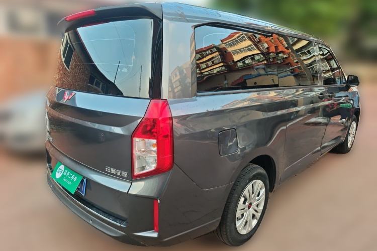Used Wuling Zhengcheng 2021 1.5T Manual Comfort Version Rear Right 45 Deg