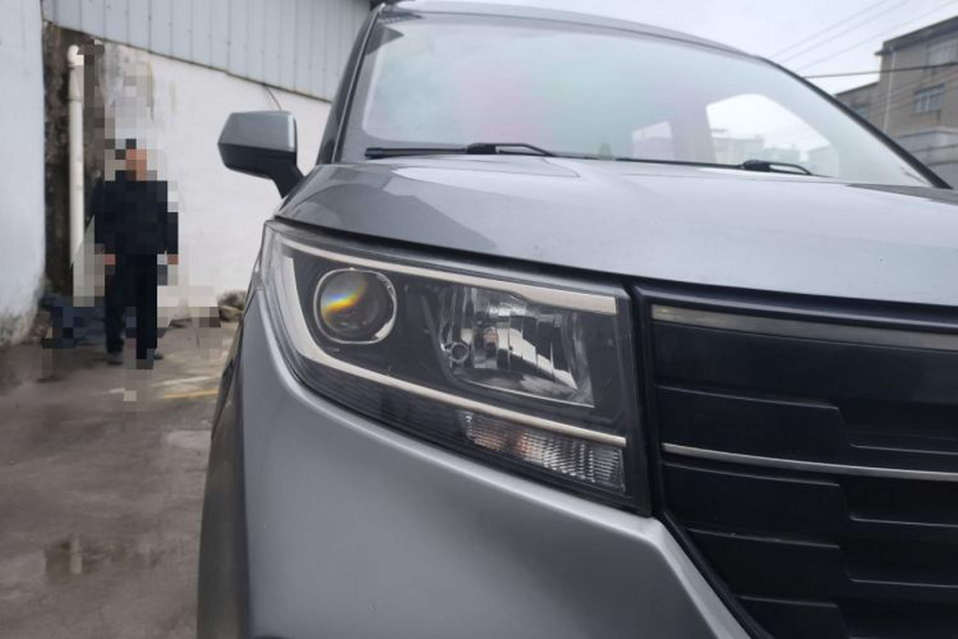 Used Wuling Zhengcheng 2021 1.5T Manual Luxury Version Right Front Headlight