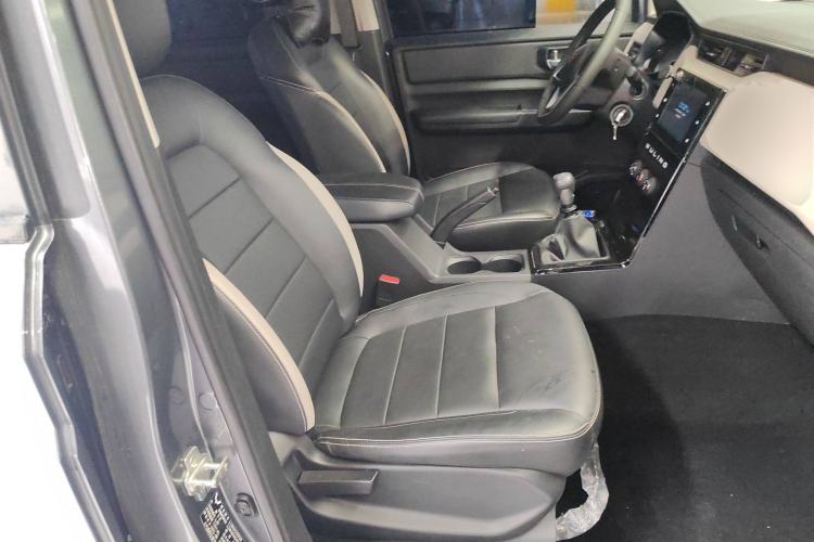 Used Wuling Zhengcheng 2021 1.5T Manual Luxury Version Right Front Seat