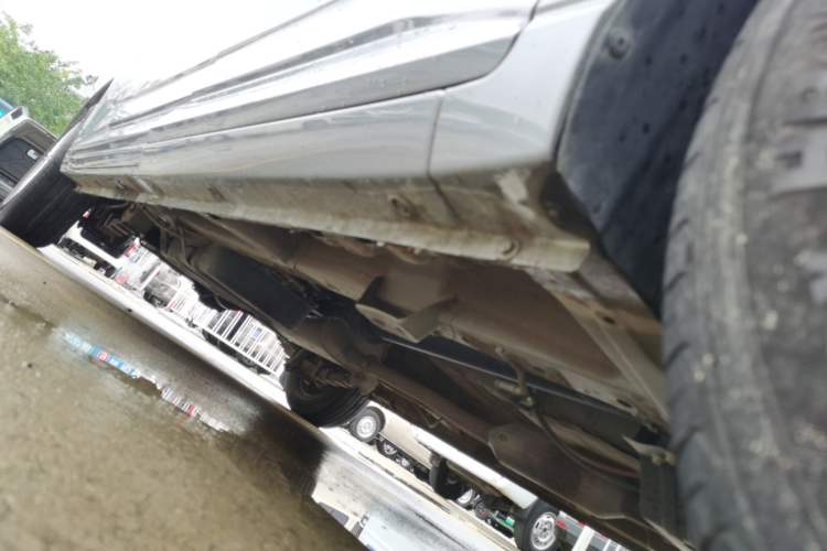 Used Wuling Zhengcheng 2021 1.5T Manual Comfort Version Right Side Sill