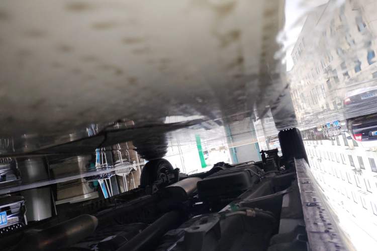 Used Wuling Zhengcheng 2021 1.5T Manual Luxury Version Right Side Sill