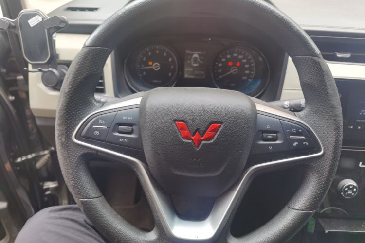 Used Wuling Zhengcheng 2021 1.5T Manual Luxury Version Steering Wheel