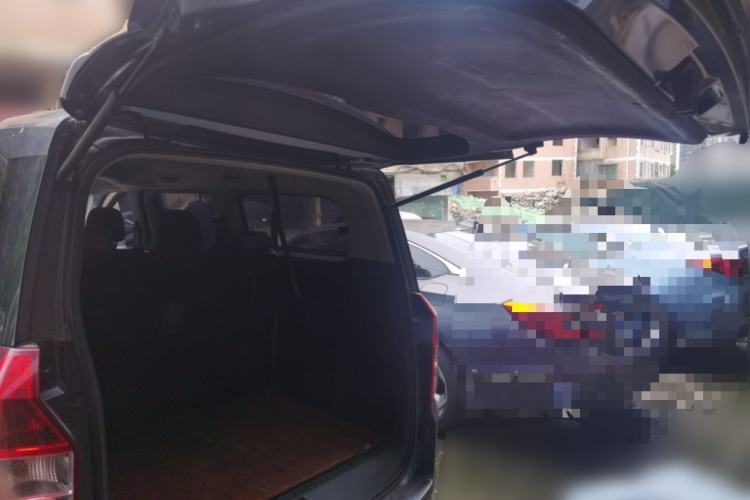 Used Wuling Zhengcheng 2021 1.5T Manual Luxury Version Trunk