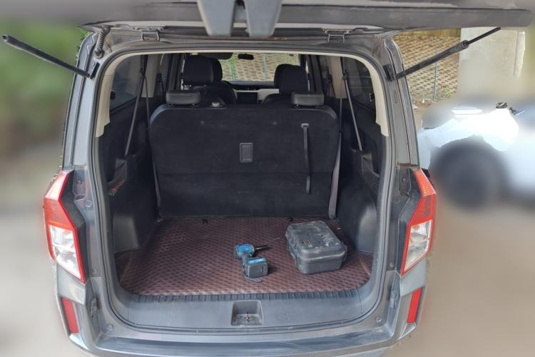 Used Wuling Zhengcheng 2021 1.5T Manual Luxury Version Trunk