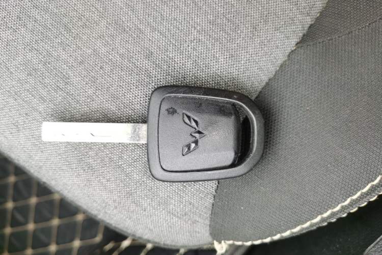Used Wuling Zhengcheng 2021 1.5T Manual Comfort Version Vehicle Key