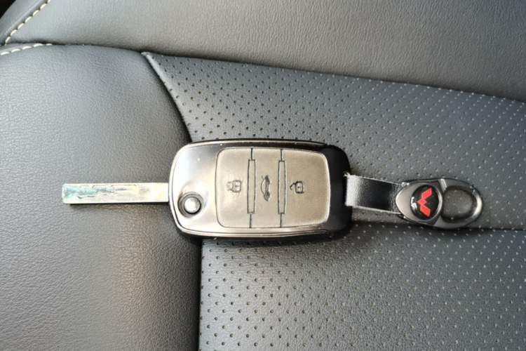 Used Wuling Zhengcheng 2021 1.5T Manual Luxury Version Vehicle Key