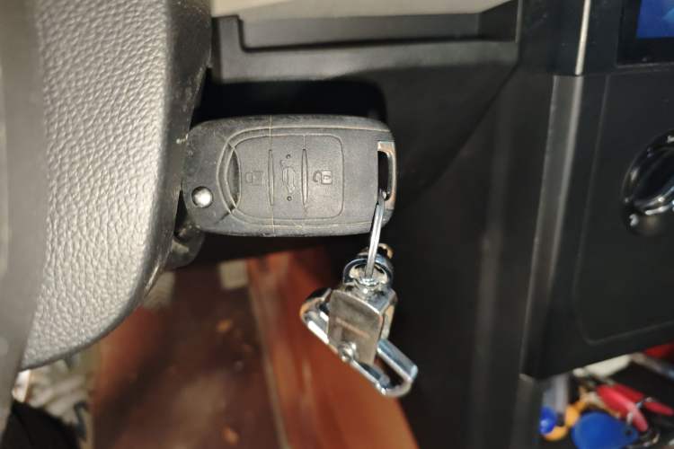Used Wuling Zhengcheng 2021 1.5T Manual Comfort Version Vehicle Key