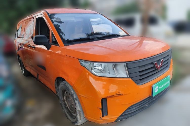 Used Wuling Zhengcheng 2021 1.5T Manual Comfort Version with Enclosed Windows Front Right 45 Deg