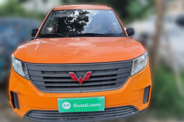 Used Wuling Zhengcheng 2021 1.5T Manual Comfort Version with Enclosed Windows Front
