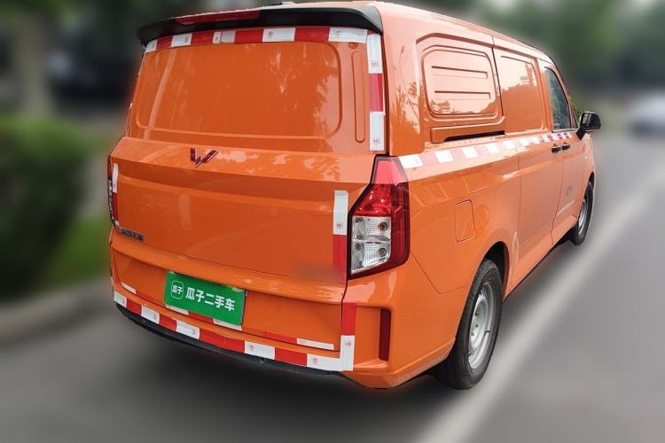 Used Wuling Zhengcheng 2021 1.5T Manual Comfort Version with Enclosed Windows Rear Right 45 Deg