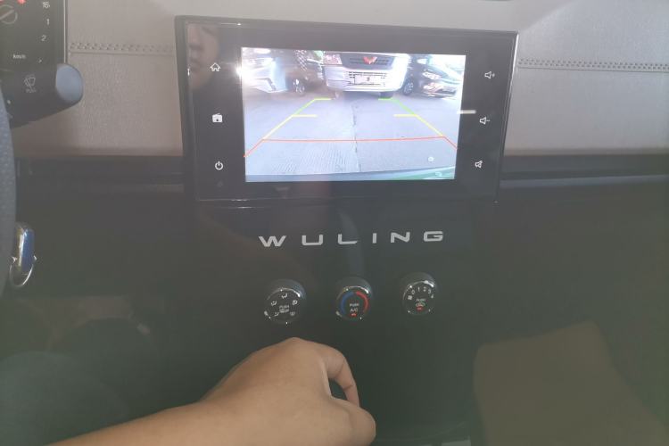 Used Wuling Zhengcheng 2021 1.5T Manual Luxury Version Audio And AC Panel