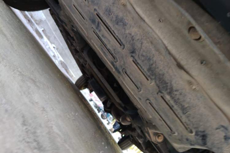 Used Wuling Zhengcheng 2021 1.5T Manual Luxury Version Chassis Front