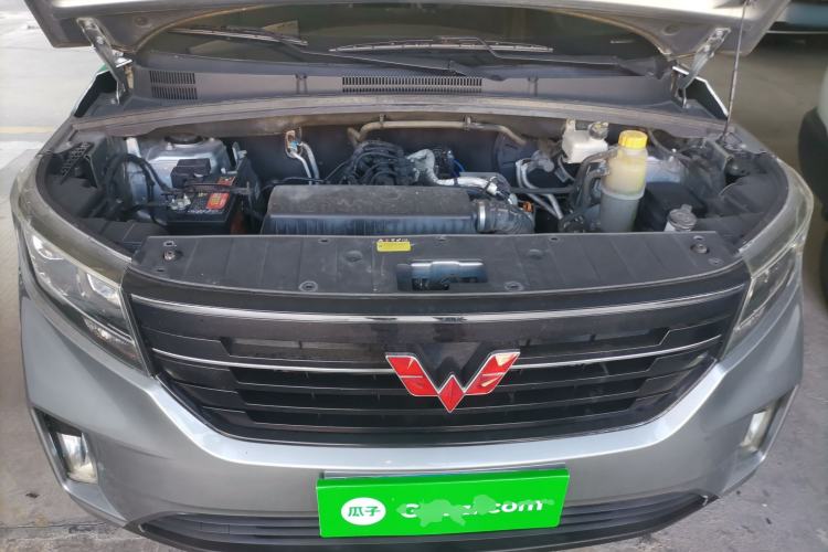 Used Wuling Zhengcheng 2021 1.5T Manual Luxury Version Engine Bay