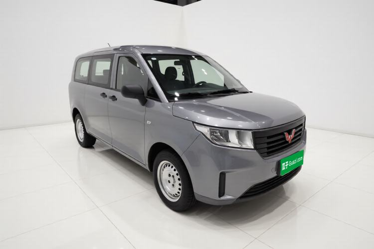 Used Wuling Zhengcheng 2021 1.5T Manual Comfort Version Exterior 1