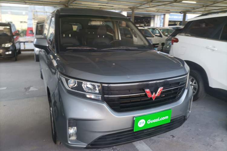 Used Wuling Zhengcheng 2021 1.5T Manual Luxury Version Exterior 2