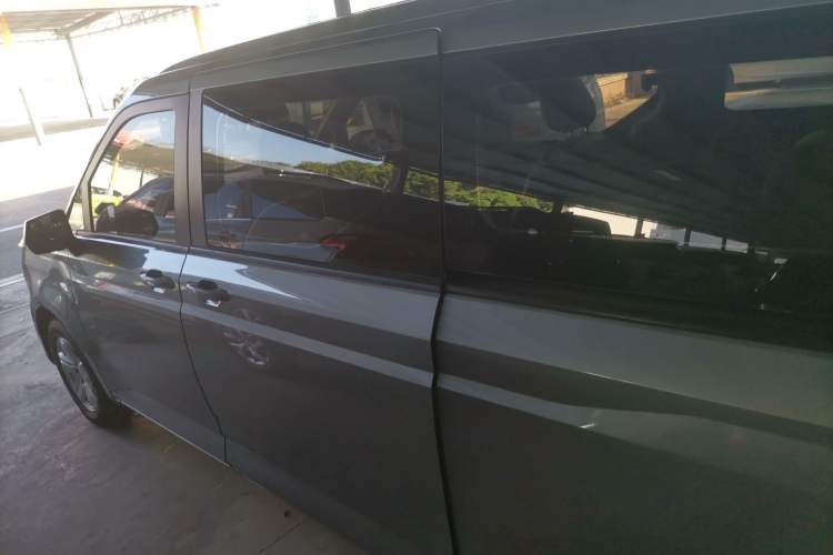 Used Wuling Zhengcheng 2021 1.5T Manual Luxury Version Exterior 3