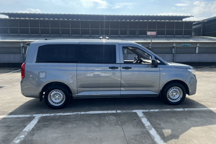 Used Wuling Zhengcheng 2021 1.5T Manual Comfort Version Exterior 3