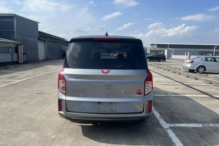 Used Wuling Zhengcheng 2021 1.5T Manual Comfort Version Exterior 5