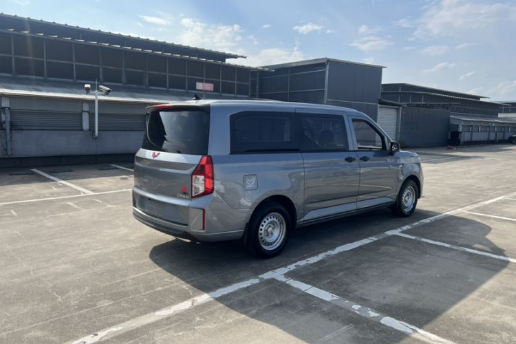 Used Wuling Zhengcheng 2021 1.5T Manual Comfort Version Exterior 6