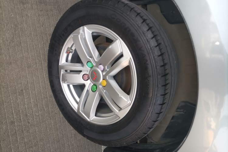 Used Wuling Zhengcheng 2021 1.5T Manual Luxury Version Exterior 8