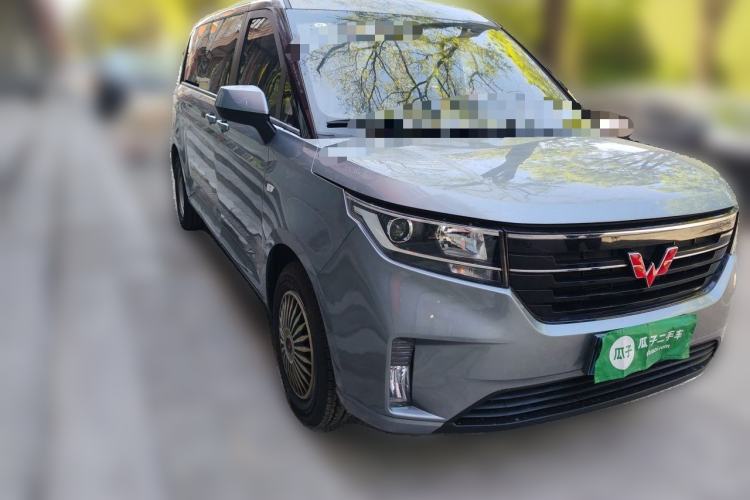 Used Wuling Zhengcheng 2021 1.5T Manual Luxury Version Front Right 45 Deg