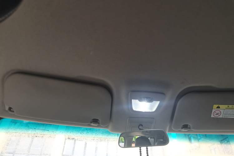 Used Wuling Zhengcheng 2021 1.5T Manual Luxury Version Headliner