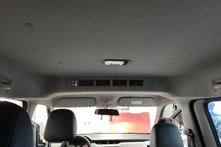 Used Wuling Zhengcheng 2021 1.5T Manual Luxury Version Headliner