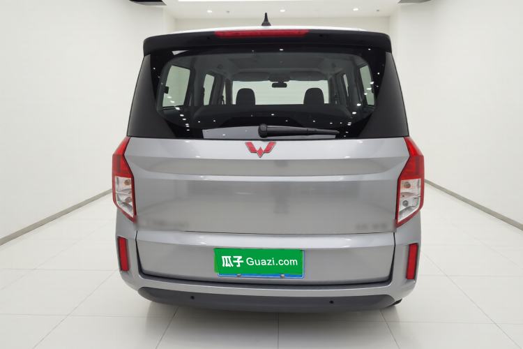 Used Wuling Zhengcheng 2021 1.5T Manual Comfort Version Rear