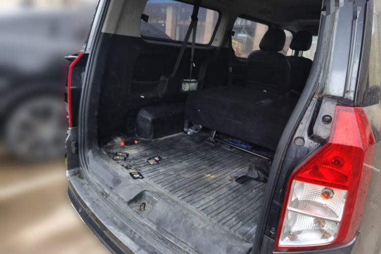Used Wuling Zhengcheng 2021 1.5T Manual Luxury Version Trunk