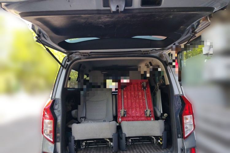 Used Wuling Zhengcheng 2021 1.5T Manual Luxury Version Trunk