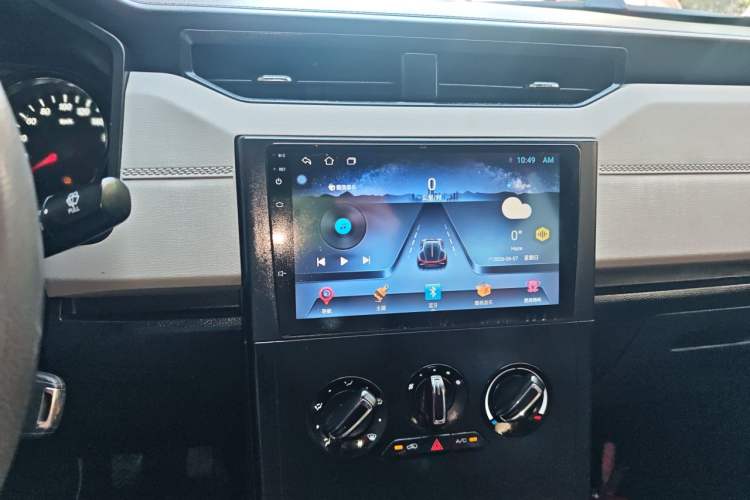 Used Wuling Zhengcheng 2021 1.5T Manual Comfort Version Audio And AC Panel