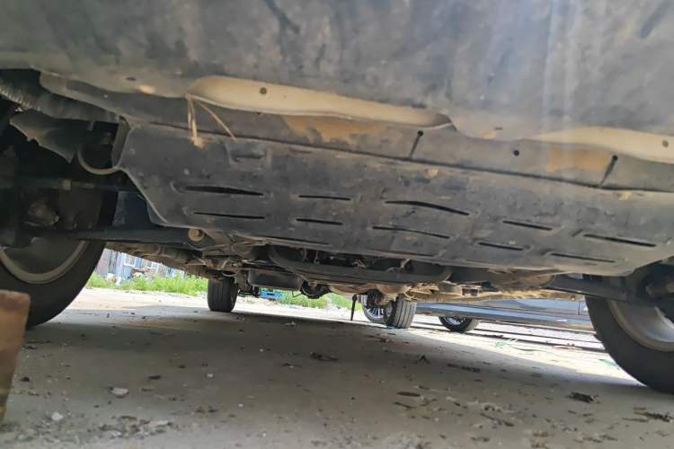 Used Wuling Zhengcheng 2021 1.5T Manual Luxury Version Chassis Front