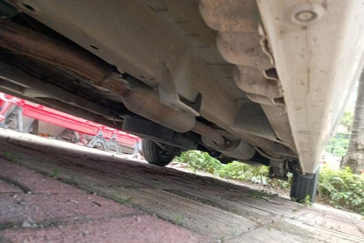 Used Wuling Zhengcheng 2021 1.5T Manual Comfort Version Chassis Front Left