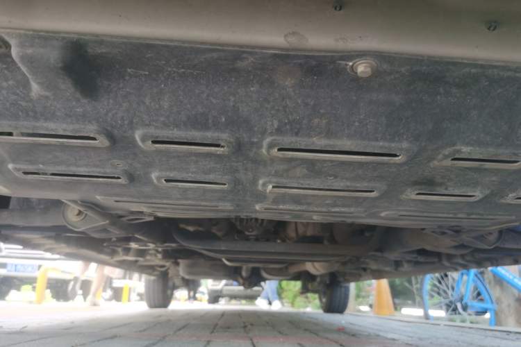 Used Wuling Zhengcheng 2021 1.5T Manual Luxury Version Chassis Front