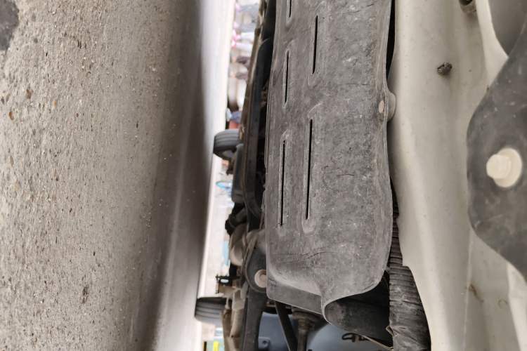 Used Wuling Zhengcheng 2021 1.5T Manual Luxury Version Chassis Front