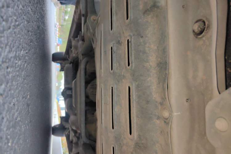 Used Wuling Zhengcheng 2021 1.5T Manual Luxury Commercial Vehicle Chassis Front