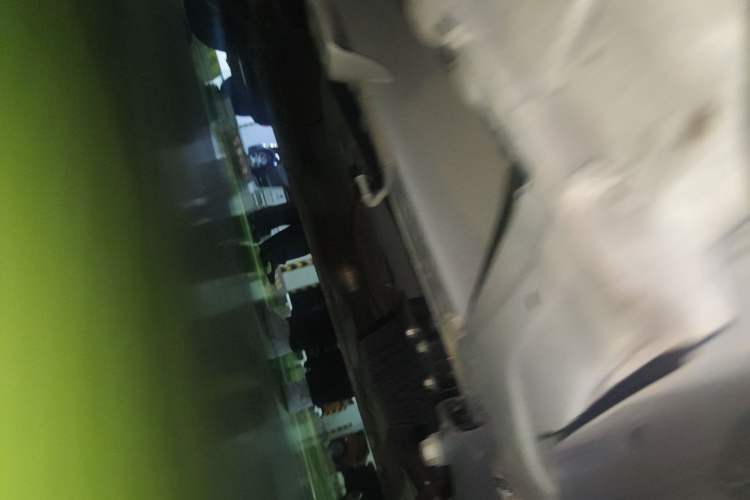 Used Wuling Zhengcheng 2021 1.5T Manual Luxury Version Chassis Front Right