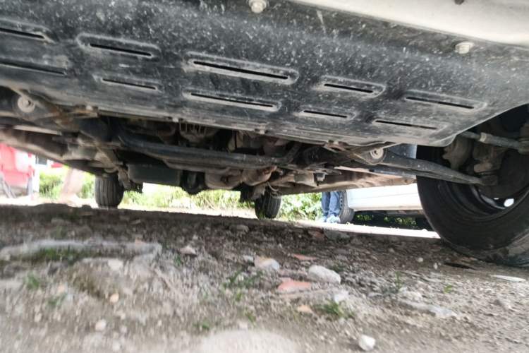 Used Wuling Zhengcheng 2021 1.5T Manual Comfort Version Chassis Front