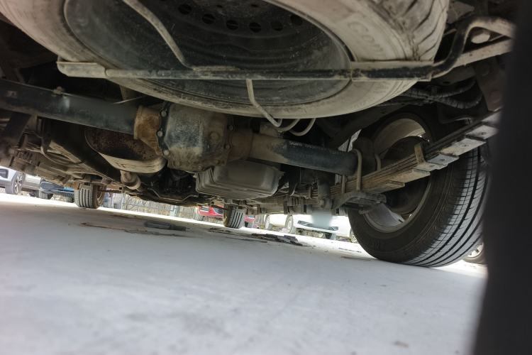 Used Wuling Zhengcheng 2021 1.5T Manual Luxury Version Chassis Rear