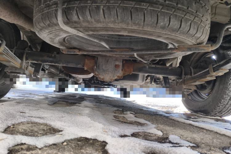 Used Wuling Zhengcheng 2021 1.5T Manual Comfort Version Chassis Rear