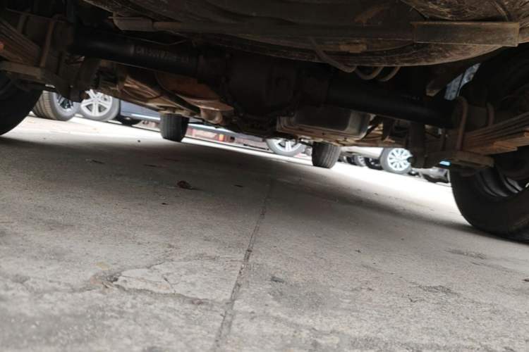 Used Wuling Zhengcheng 2021 1.5T Manual Comfort Version Chassis Rear