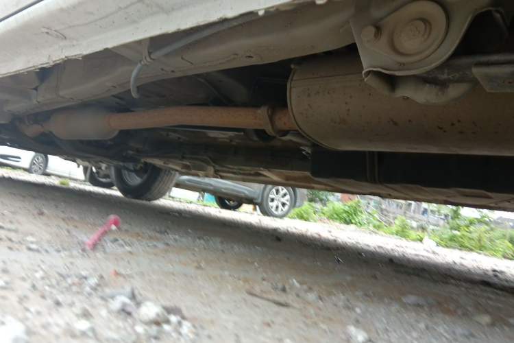Used Wuling Zhengcheng 2021 1.5T Manual Luxury Version Chassis Rear Left