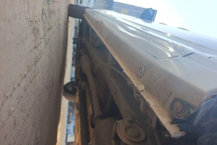 Used Wuling Zhengcheng 2021 1.5T Manual Luxury Version Chassis Rear Left